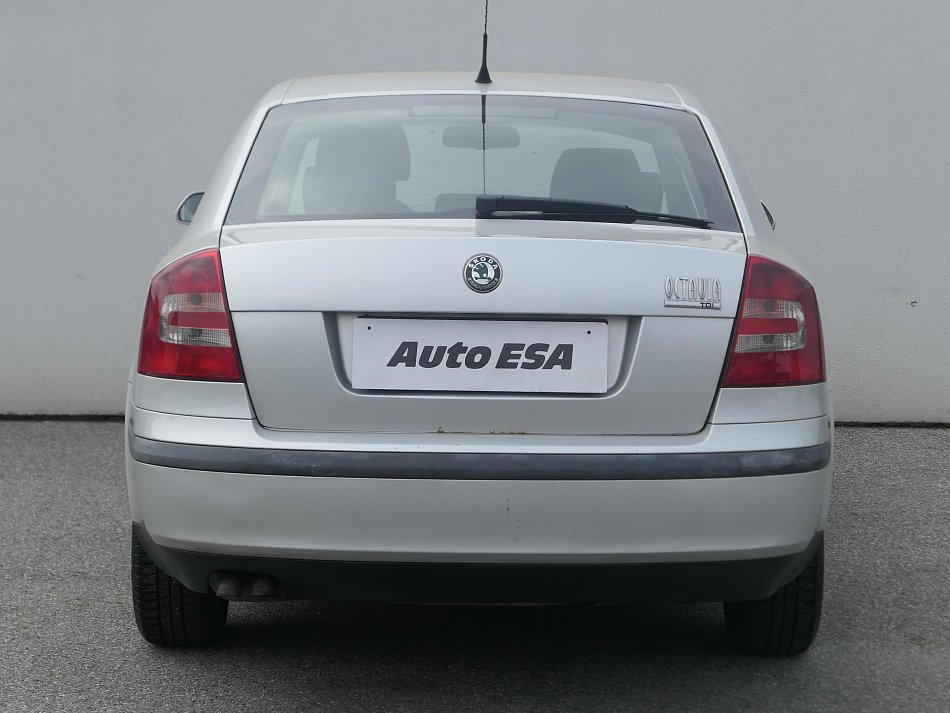 Škoda Octavia II 2.0 TDi Elegance