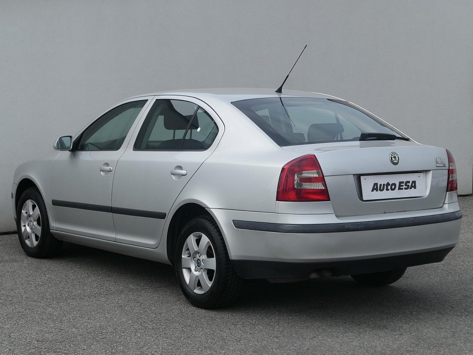 Škoda Octavia II 2.0 TDi Elegance