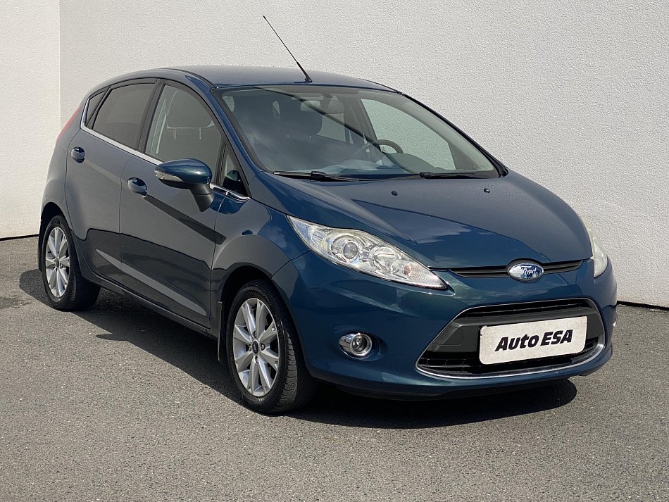 Ford Fiesta 1.4 i Titanium