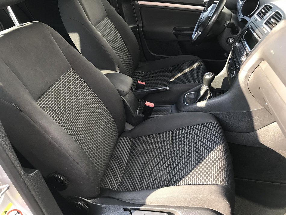 Volkswagen Golf 1.6TDi 