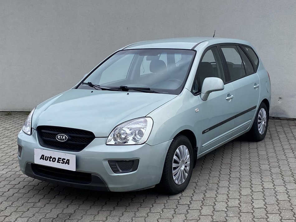 Kia Carens 2.0i 