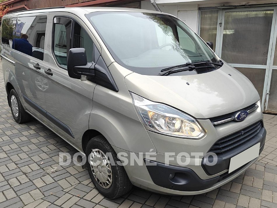 Ford Transit Custom 2.2 TDCi Trend 8míst