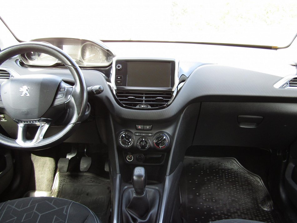 Peugeot 2008 1.6 HDi Active