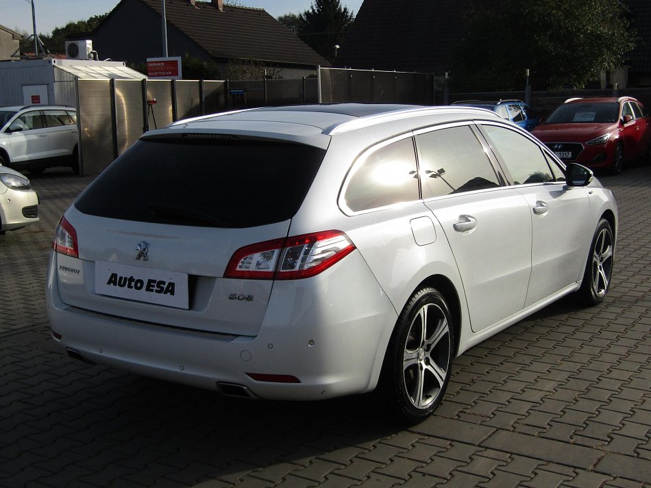 Peugeot 508 2.2 HDi 