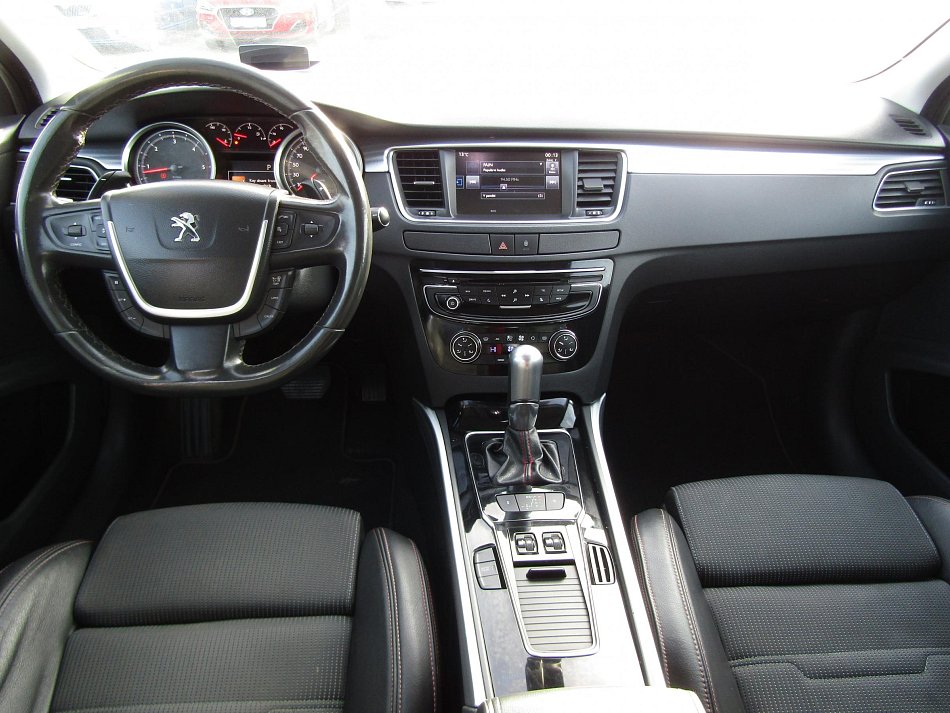 Peugeot 508 2.2 HDi 