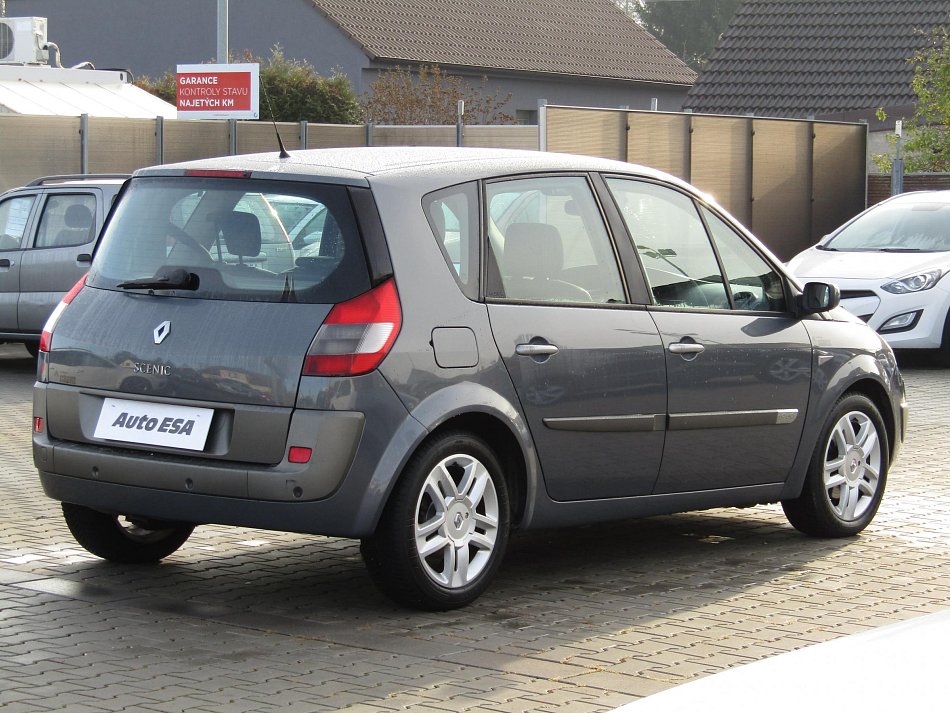 Renault Scénic 1.9 dCi 