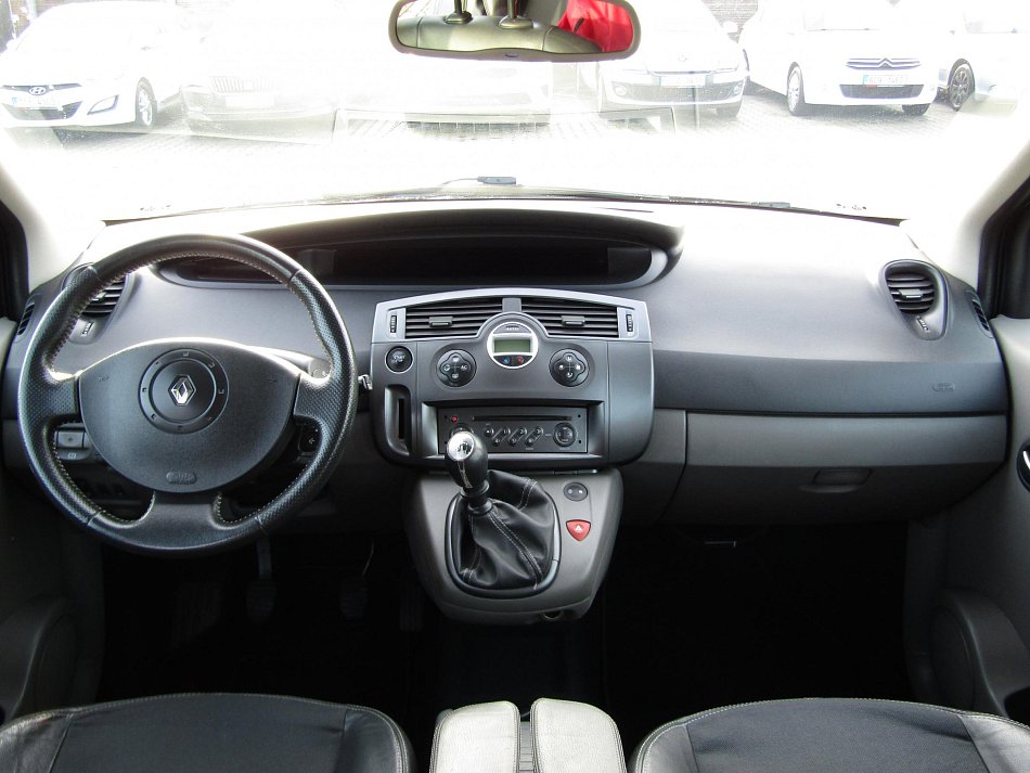 Renault Scénic 1.9 dCi 