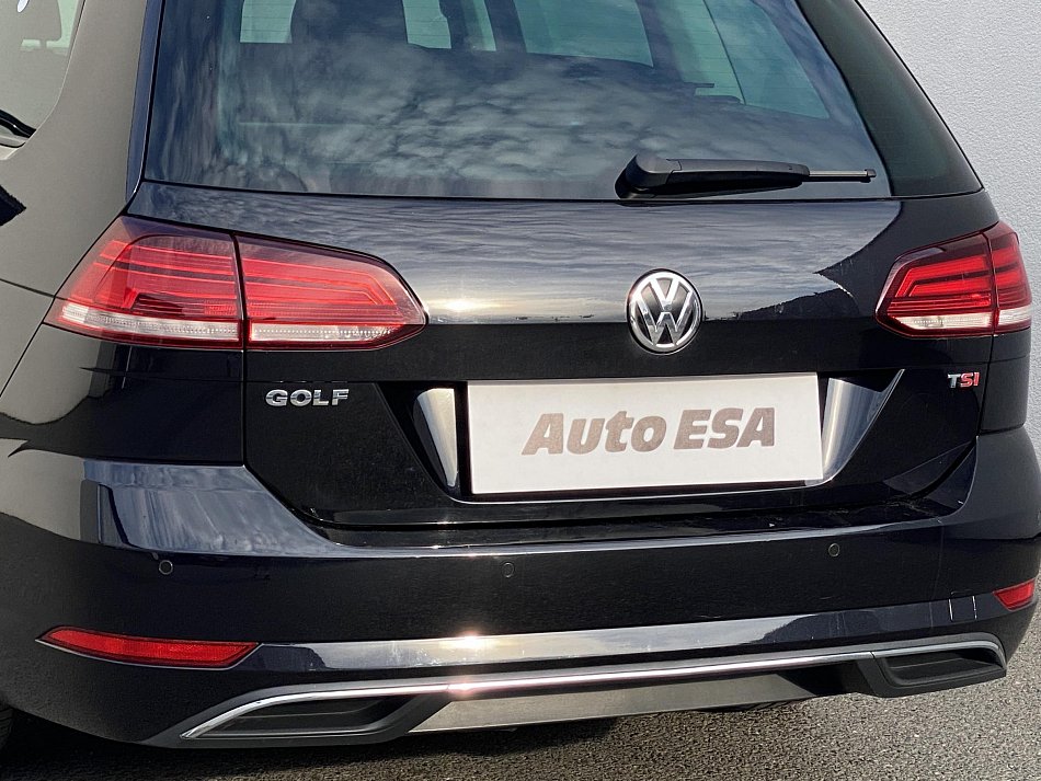 Volkswagen Golf 1.5 TSi Sound