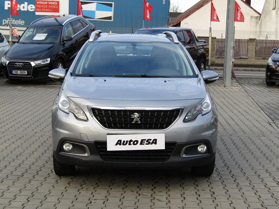 Peugeot 2008 1.2 PT 