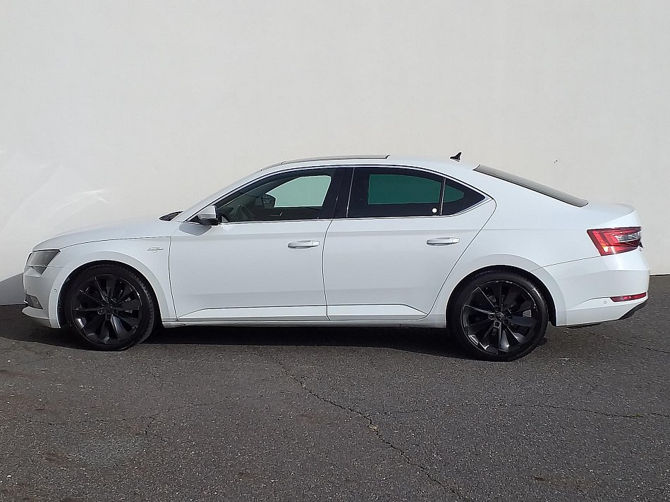 Škoda Superb III 2.0 TDi L&K