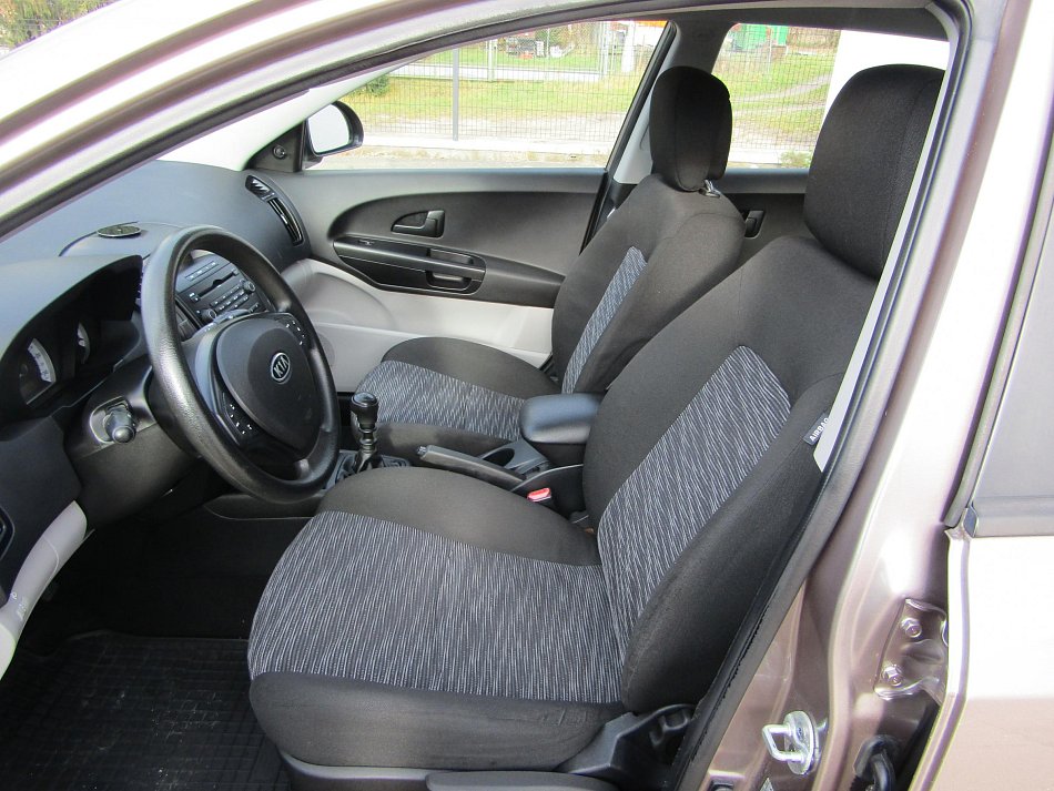 Kia Ceed 1.4i 