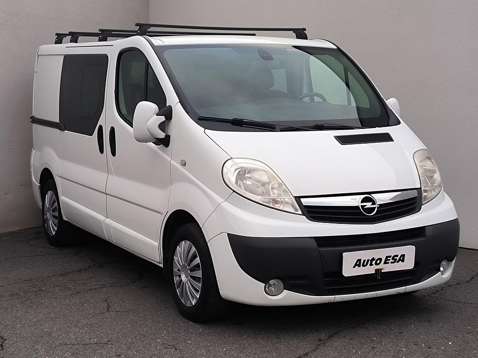 Opel Vivaro 2.0CDTi  5míst