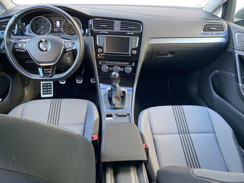 Volkswagen Golf 1.6 TDi Allstar