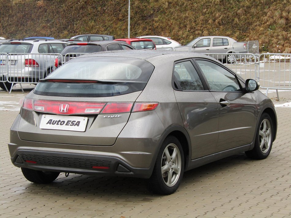 Honda Civic 1.4i 