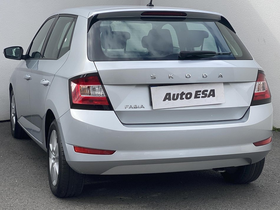 Škoda Fabia III 1.0 TSi Ambition