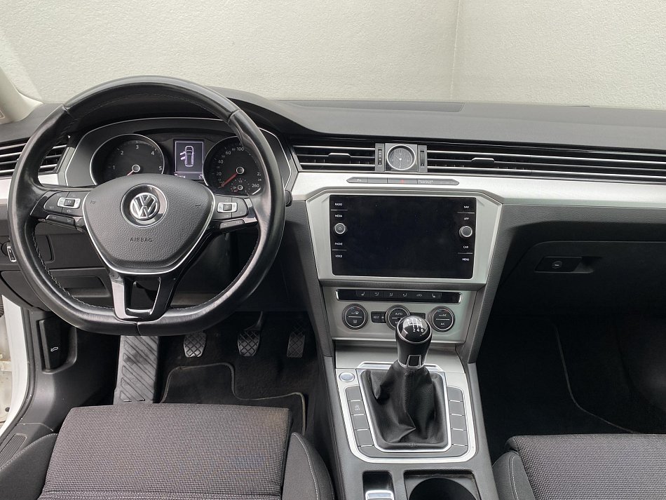 Volkswagen Passat 2.0 TDi Comfortline