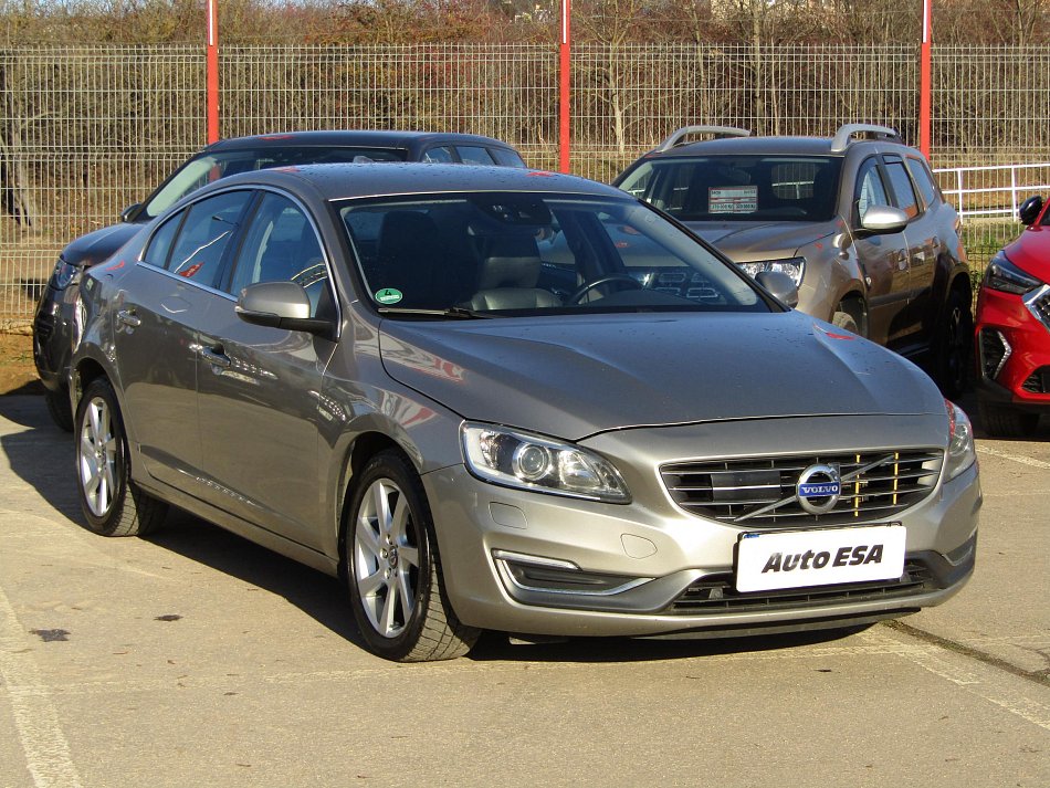 Volvo S60 2.4 D5 