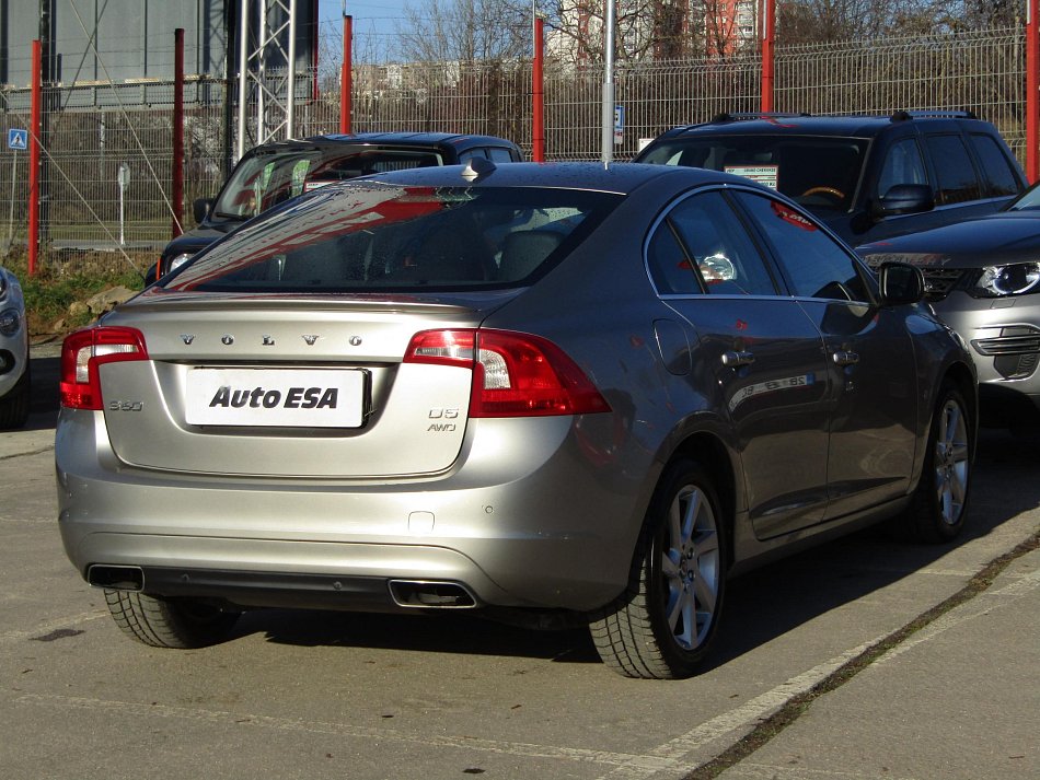 Volvo S60 2.4 D5 