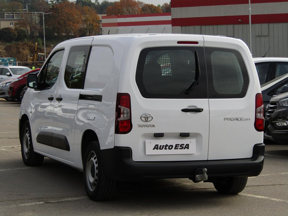 Toyota ProAce City Verso 1.5D-4D  MAXi