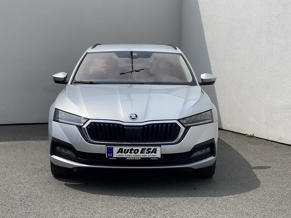 Škoda Octavia IV 1.5 TSi Ambition Plus