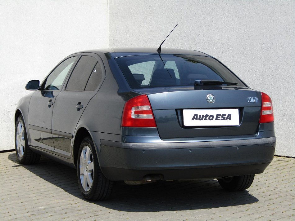 Škoda Octavia II 2.0 TDi Elegance