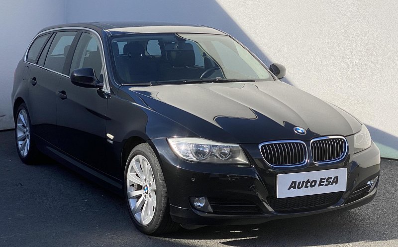 BMW Řada 3 3.0 i  325i xDrive