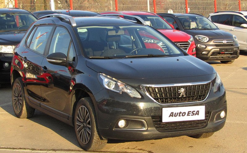 Peugeot 2008 1.2 PT 