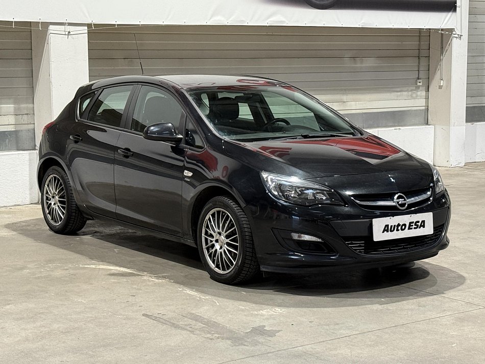 Opel Astra 1.4T 