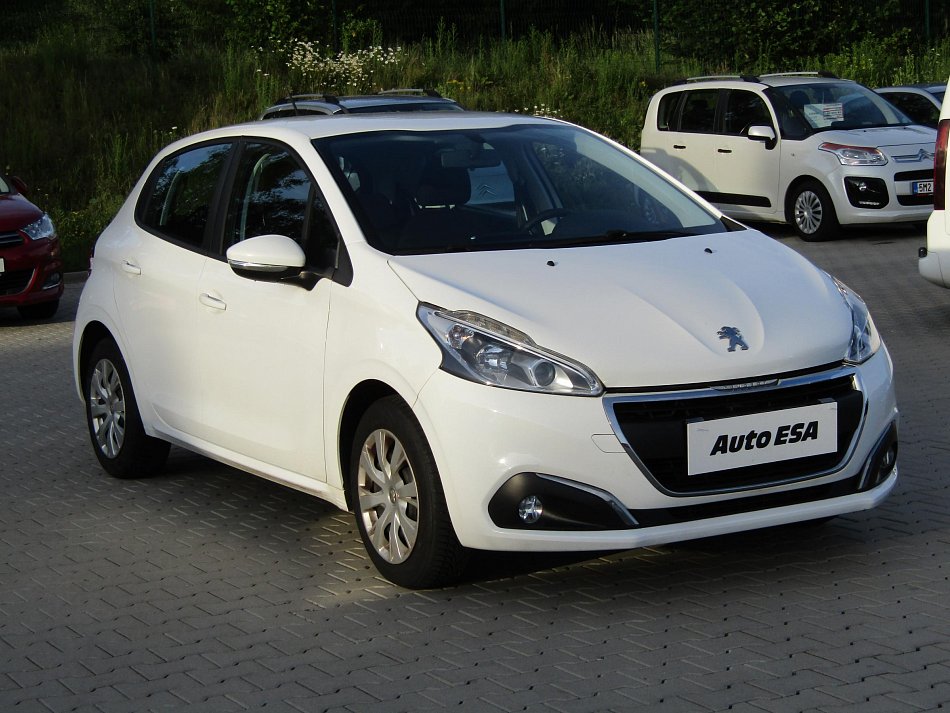 Peugeot 208 1.2 