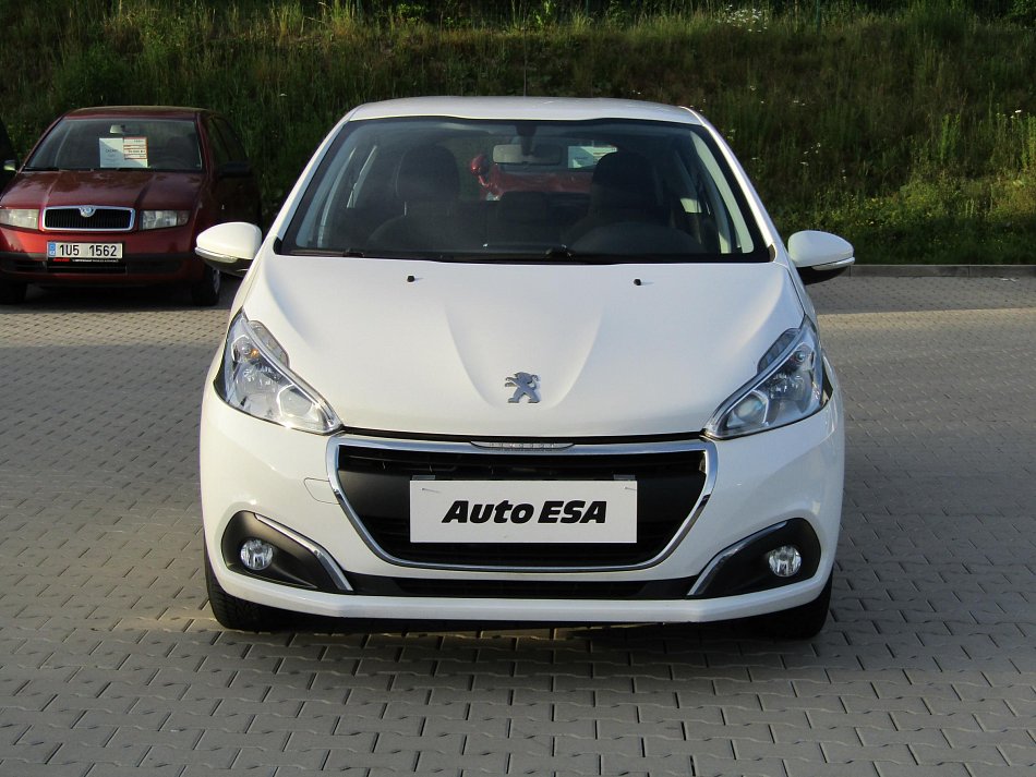 Peugeot 208 1.2 