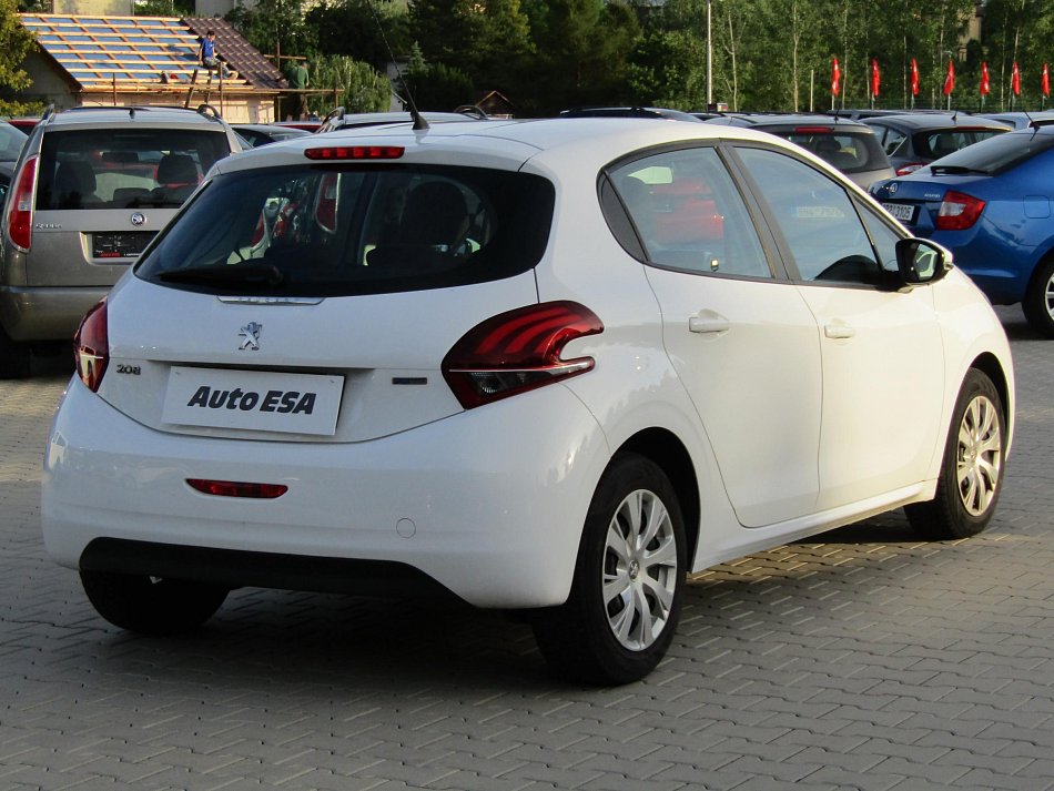 Peugeot 208 1.2 