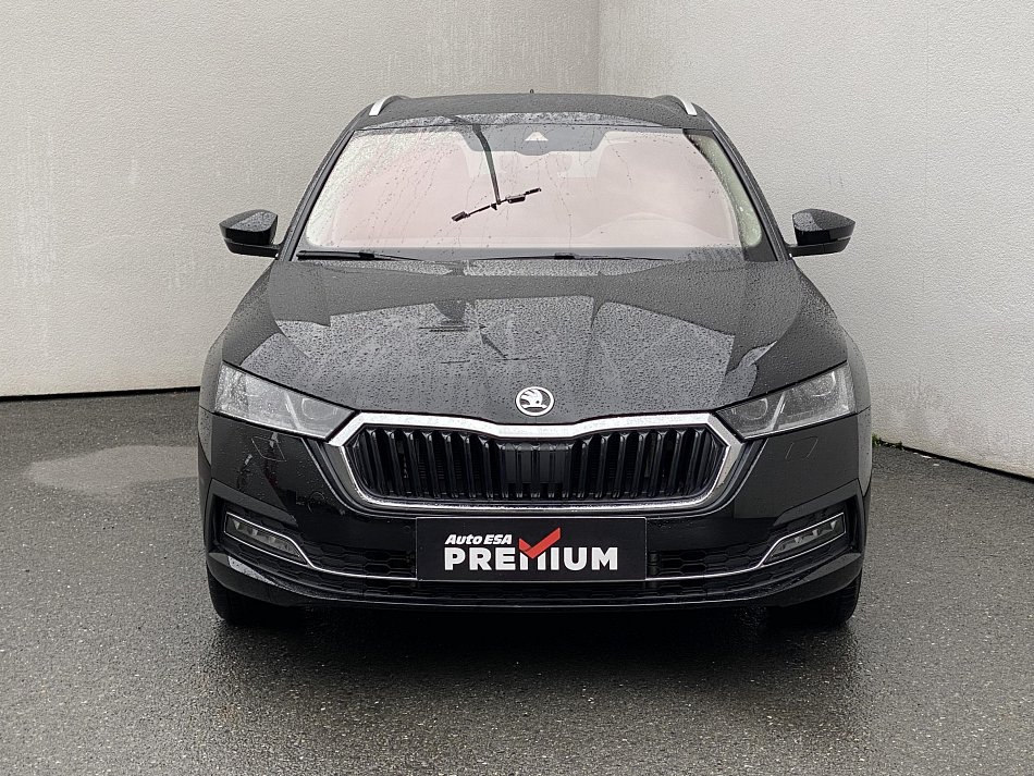 Škoda Octavia IV 1.5 TSi Style Plus