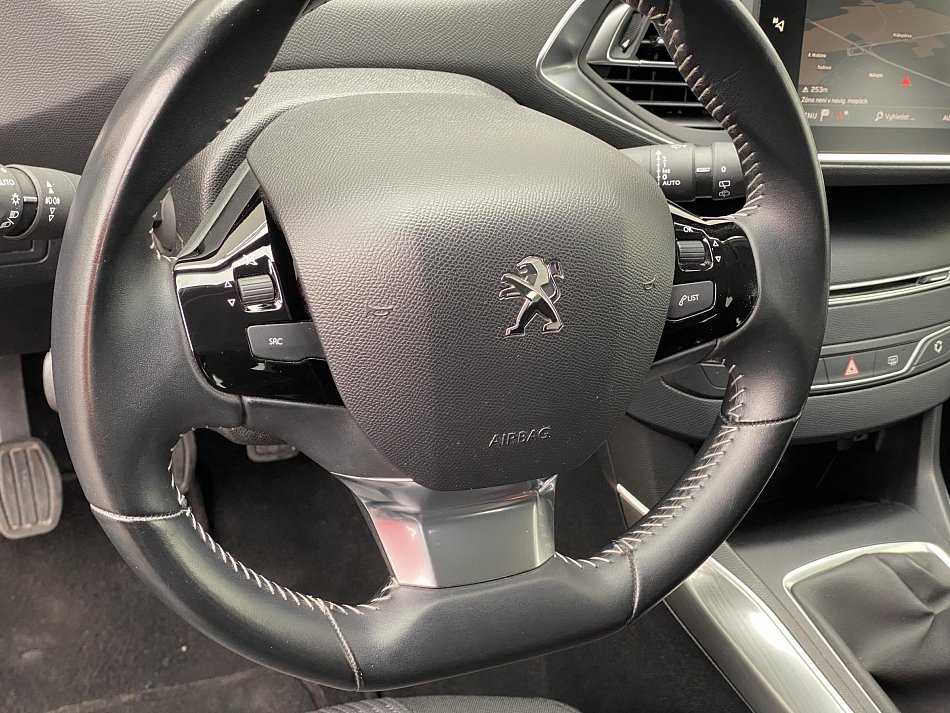 Peugeot 308 1.5 HDi Allure