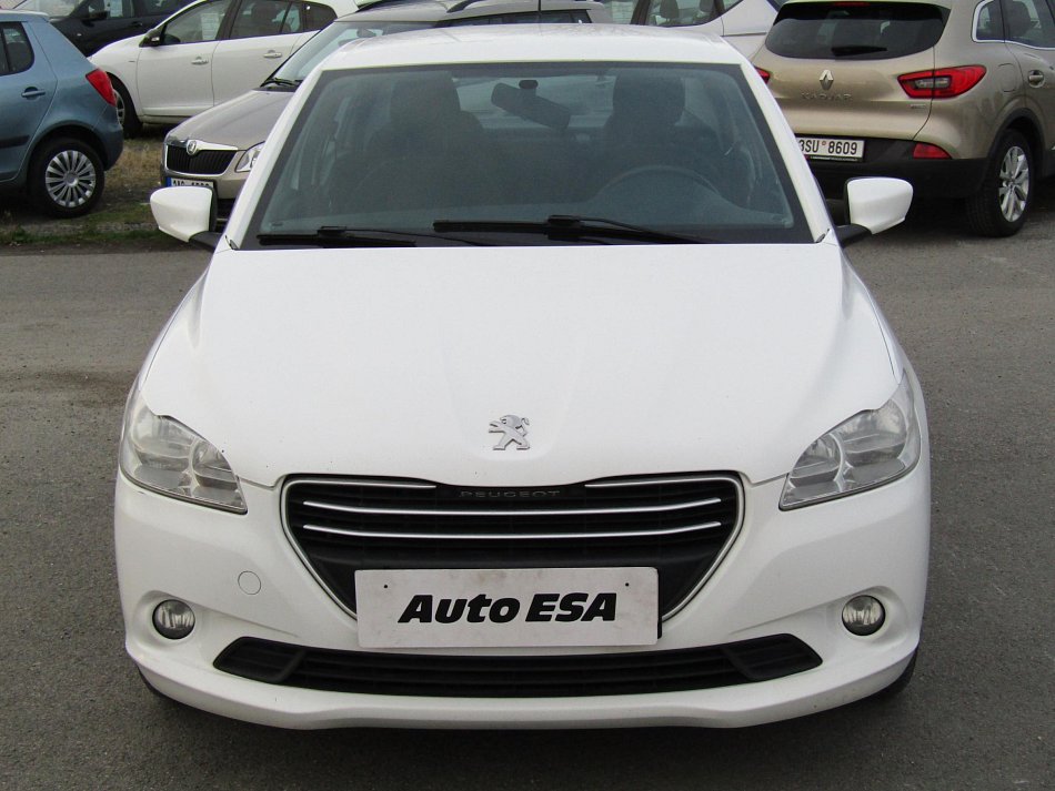 Peugeot 301 1.2 i 