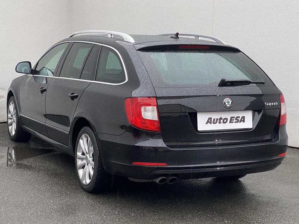 Škoda Superb II 2.0 TDi Elegance 4x4