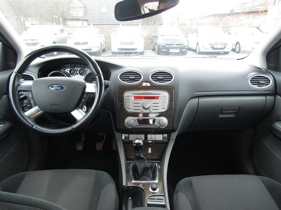 Ford Focus 1.8 i Ghia