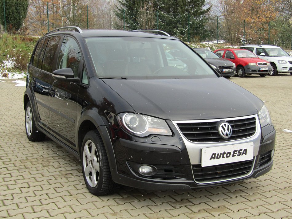 Volkswagen Touran 1.4 TSi CROSS