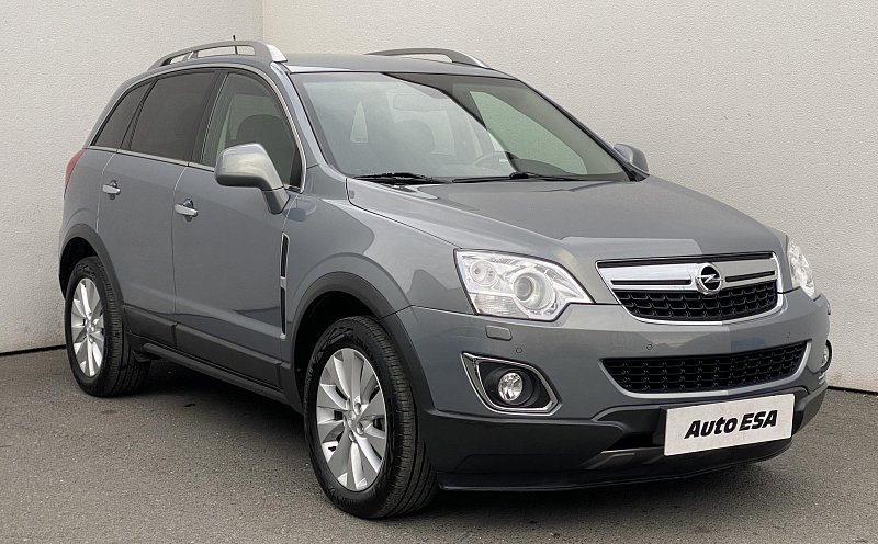 Opel Antara 2.4i Cosmo 4x4