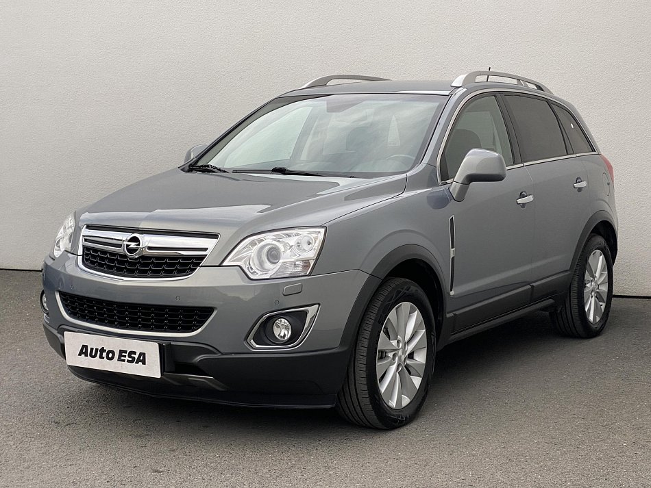 Opel Antara 2.4i Cosmo 4x4