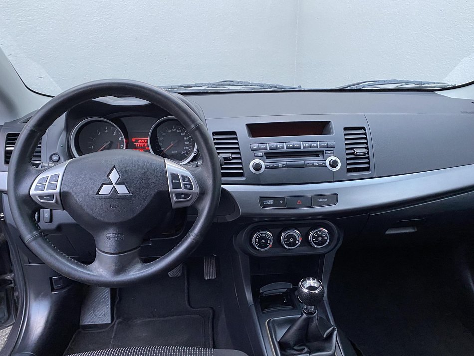 Mitsubishi Lancer 1.6 MIVEC 