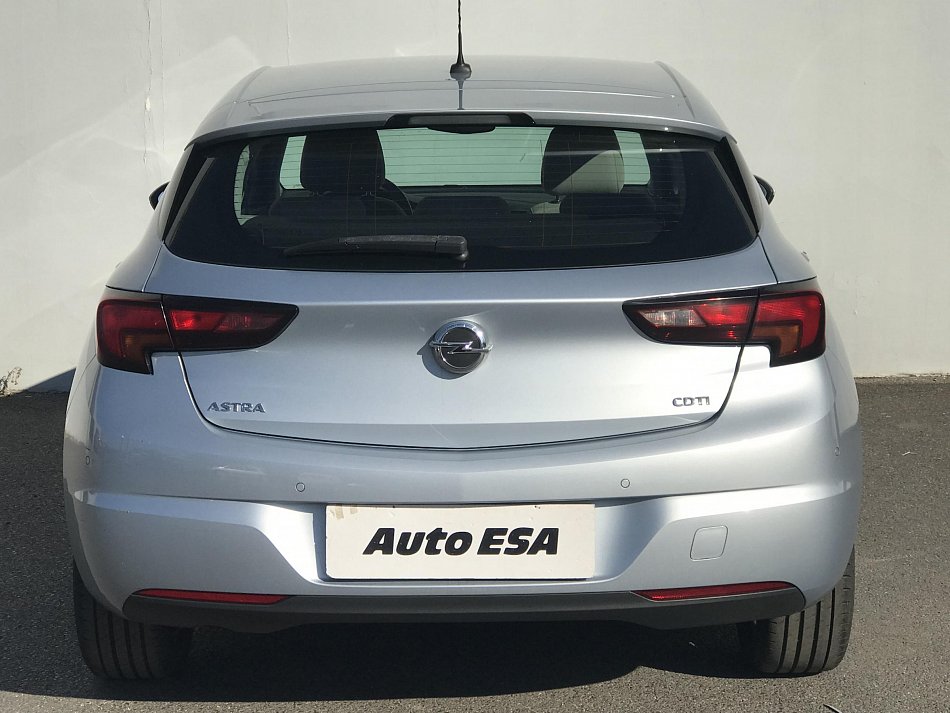 Opel Astra 1.6CDTi 