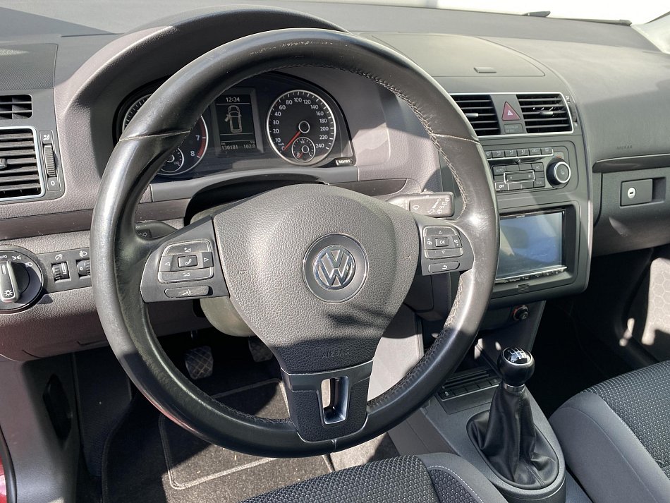 Volkswagen Touran 1.4 TSi Comfortline 7míst