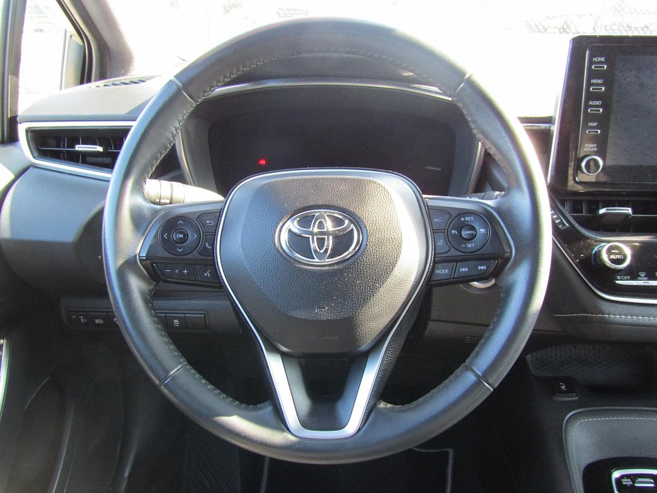 Toyota Corolla 1.8 HSD Active