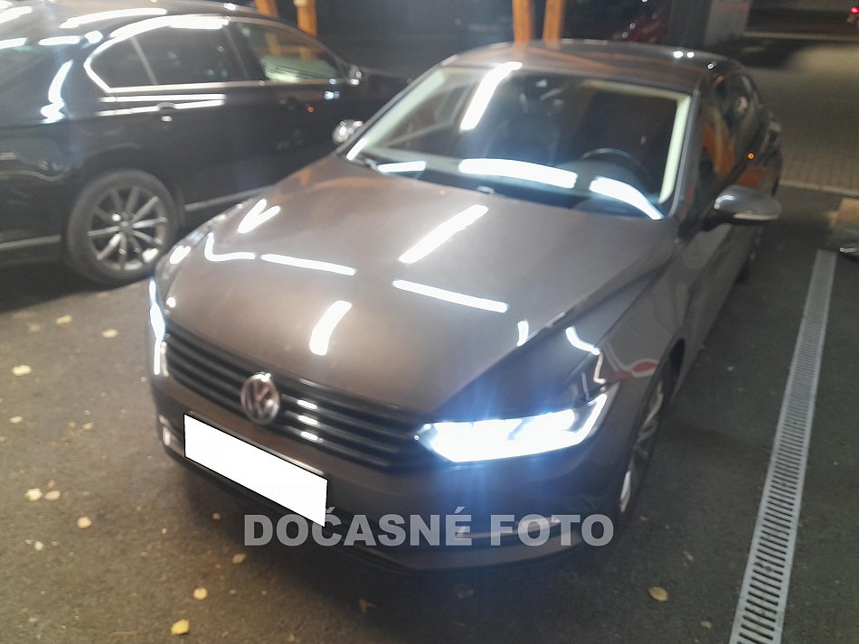 Volkswagen Passat 1.8 TSi 