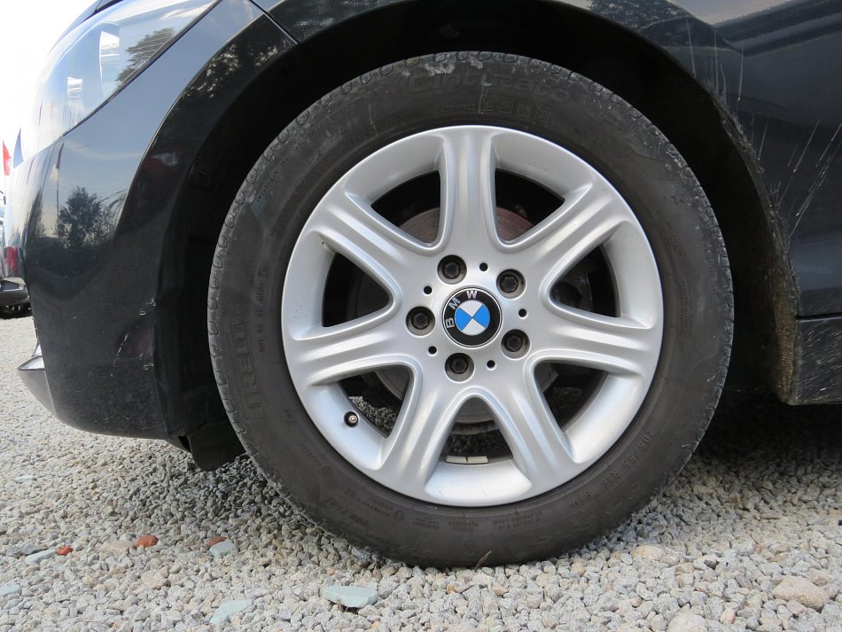 BMW Řada 1 1.6i  114i