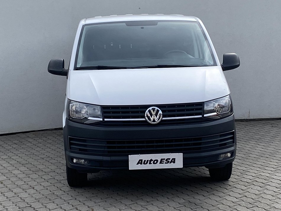 Volkswagen Transporter 2.0TDi  DÍLNA