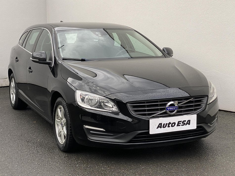 Volvo V60 2.0 D2 Momentum