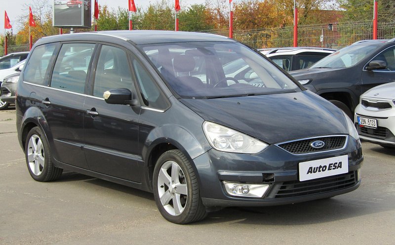 Ford Galaxy 2.0 TDCi Trend 7míst