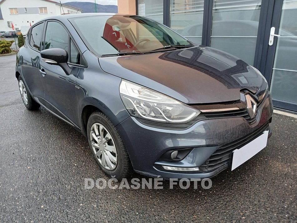 Renault Clio 1.2i 