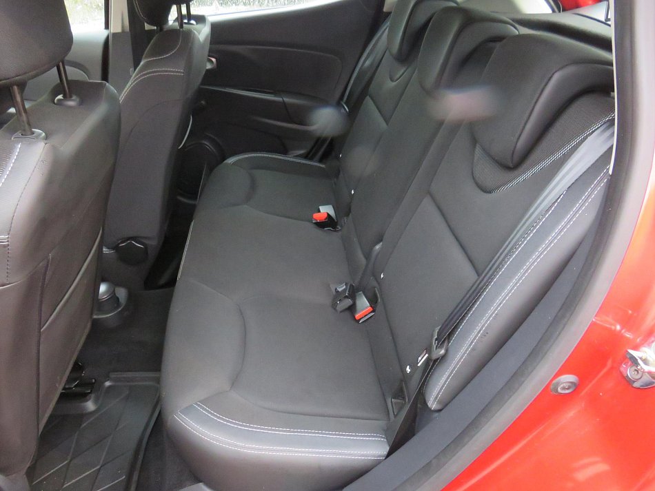 Renault Clio 1.2i 